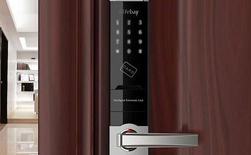 新龙24小时上门开锁公司